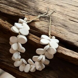 Holiday Trading Co. | Wooden Petal Beaded Necklace